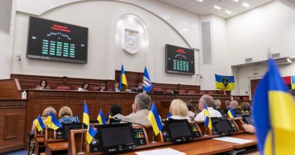 Сегодня Киевсовет будет разбираться, как решить проблему "Киевгорстроя" и пострадавших инвесторов