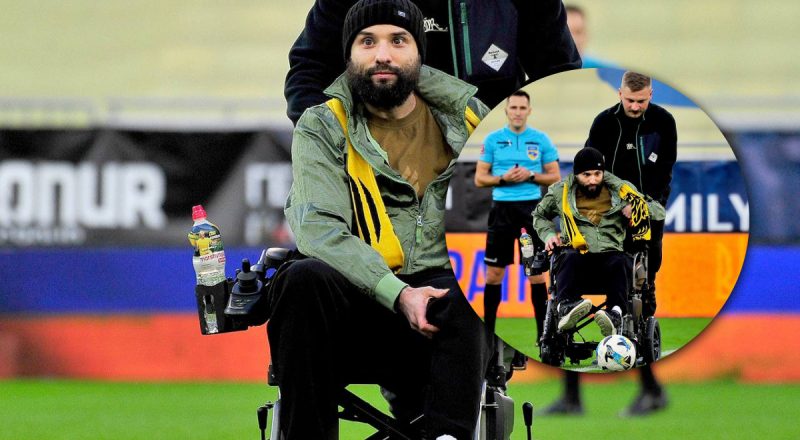 Після травми: зірка "Ліги сміху" зробив символічний удар по м’ячу перед матчем