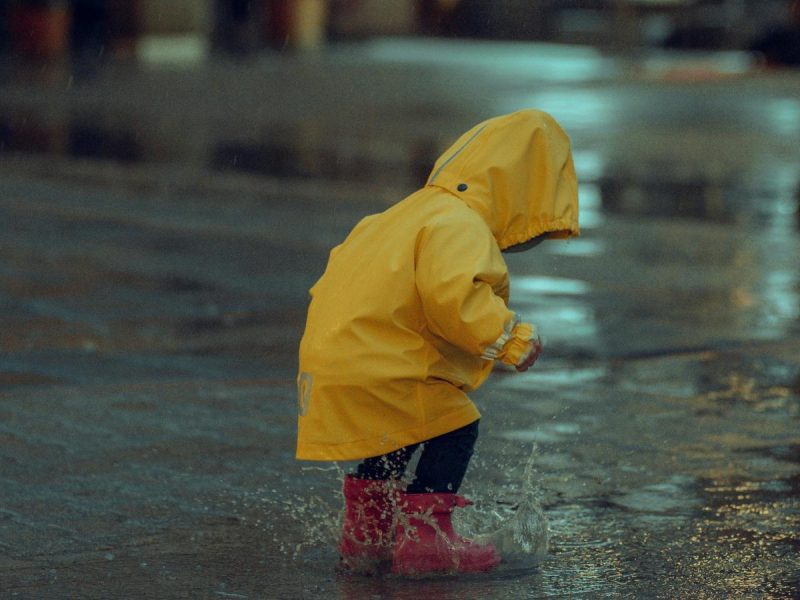 Приближается сильное похолодание: какие регионы будет заливать дождями