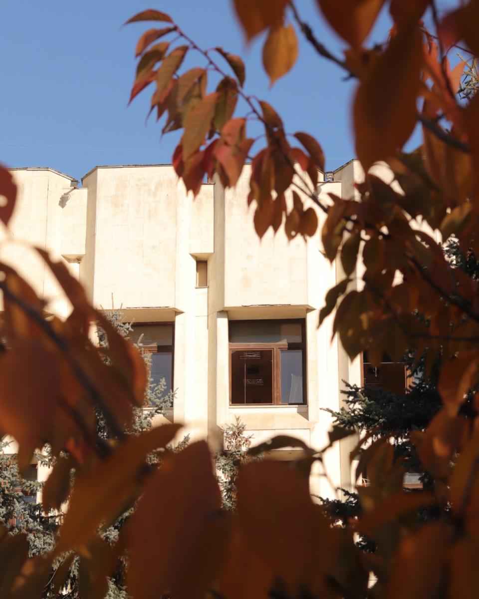 Наслідки удару дронів РФ по Києву