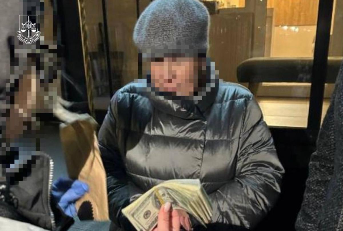 Затримання посадовиці Центральної МСЕК Затримання посадовиці Центральної МСЕК