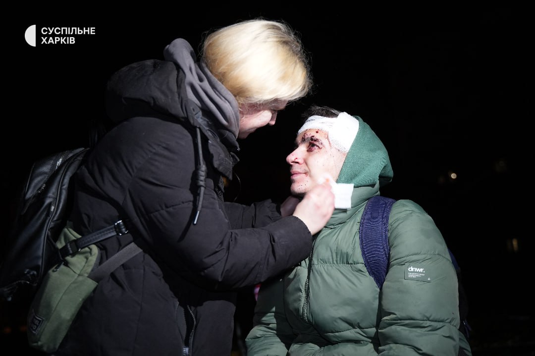 Росіяни атакували Харків КАБом, частково зруйновано багатоповерхівку