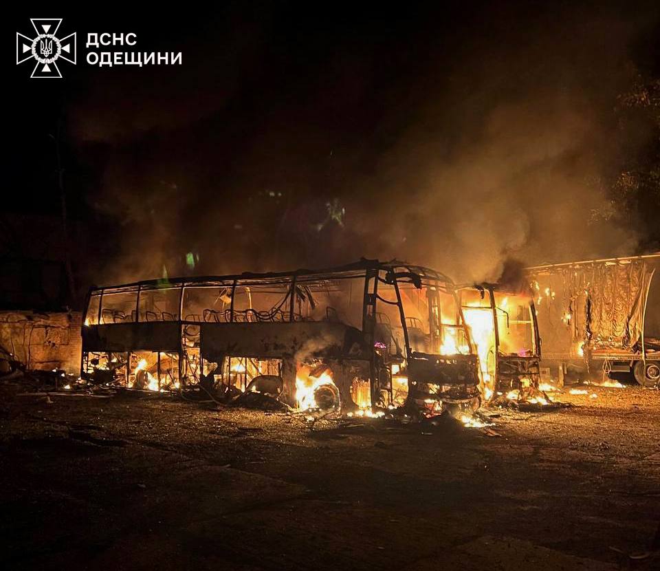 РФ вдарила дронами по Одесі та Одеському району в ніч на 8 листопада