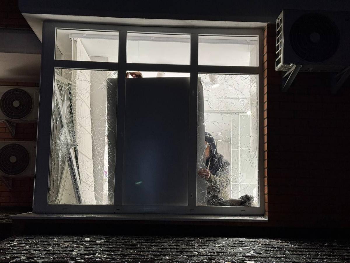 Наслідки удару РФ по Одесі в ніч на 9 листопада Наслідки удару РФ по Одесі в ніч на 9 листопада