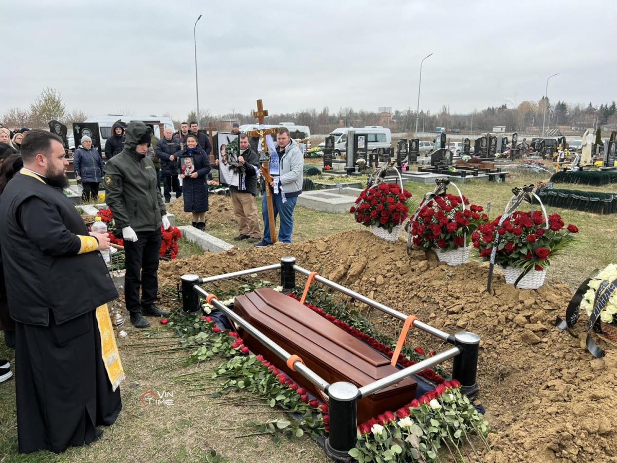 Прощання з В'ячеславом Узєлковим Прощання з В'ячеславом Узєлковим