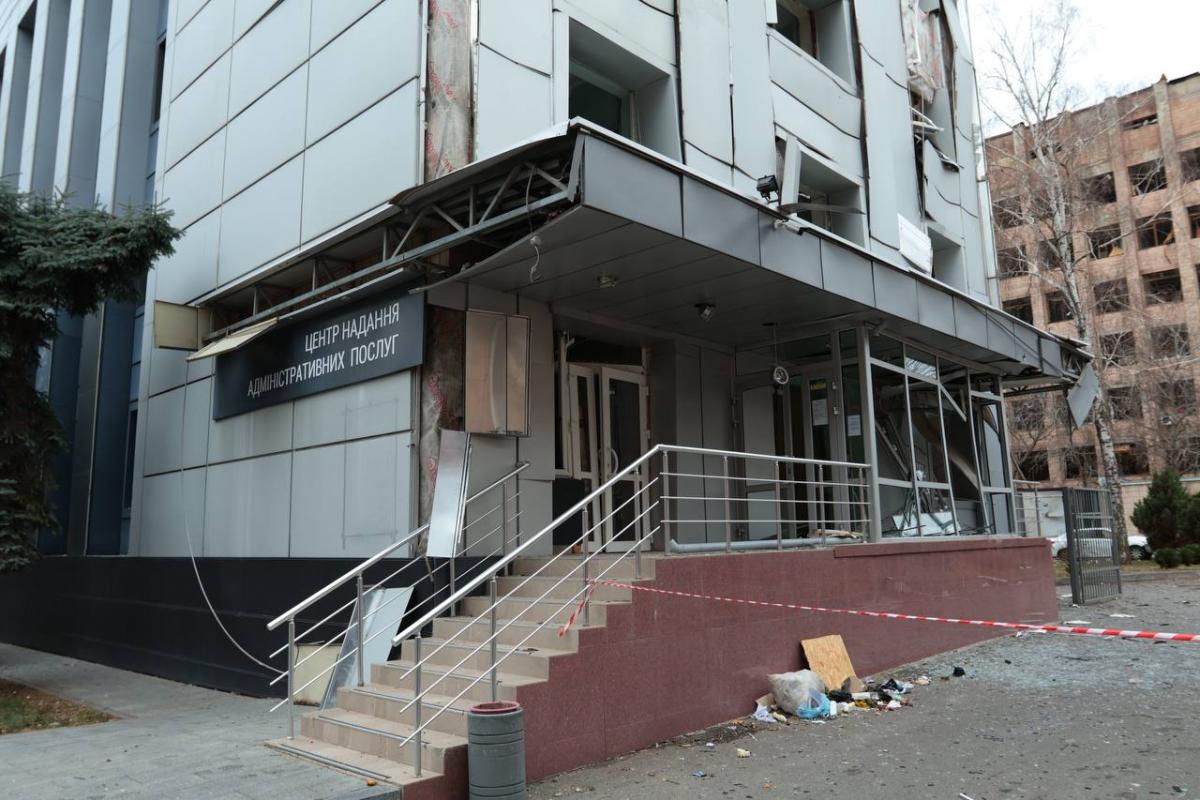 Наслідки удару РФ по центру Харкова 25 листопада Наслідки удару РФ по центру Харкова 25 листопада