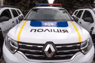 Після погроз вбивством та простріляну автівку, почались погрози членам родини Алли Ландар
