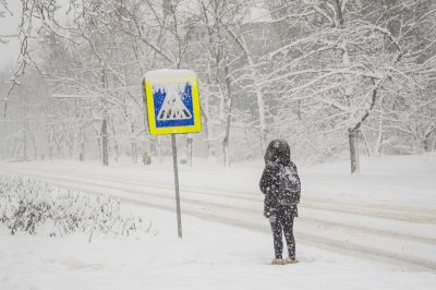 Снігопади та штормовий вітер: синоптик назвала дату, коли прийде потепління