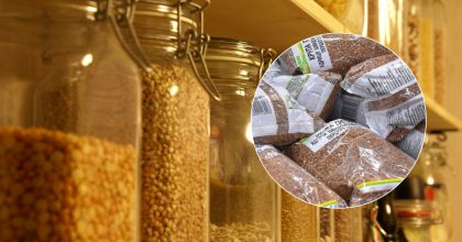 Секрет зберігання рису та гречки: що покласти всередину, щоб не було комах