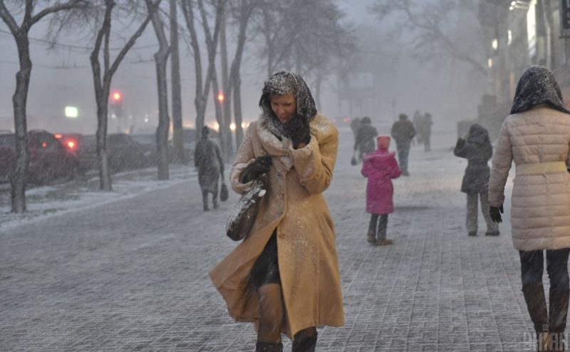 Мороз -8, снегопады и гололедица: Украину накрывает очень мощная непогода