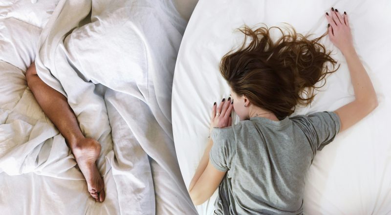 Можно получить серьезные проблемы со здоровьем: какая поза для сна опасна