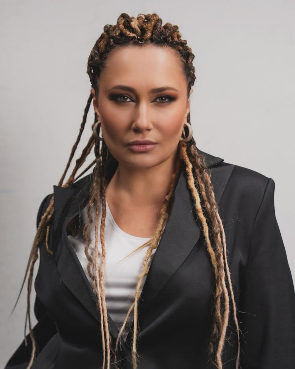 Олена Мозгова