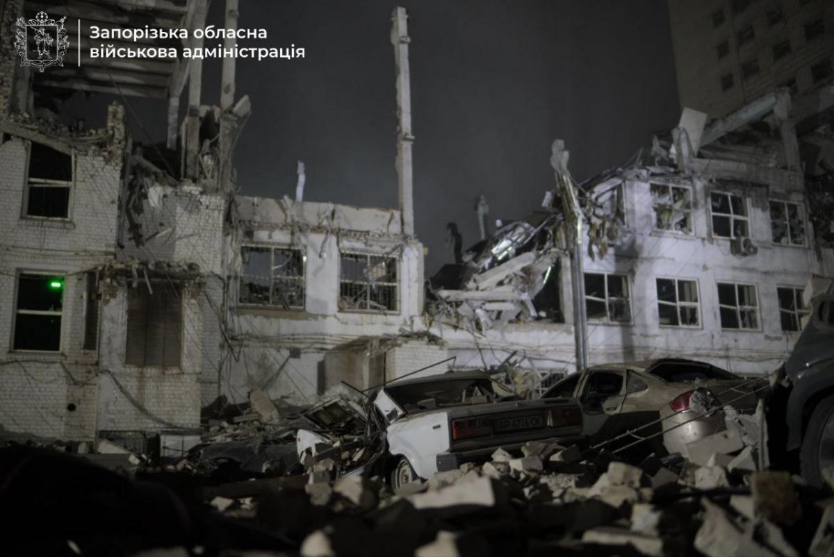 Наслідки удару РФ по Запоріжжю 10 грудня