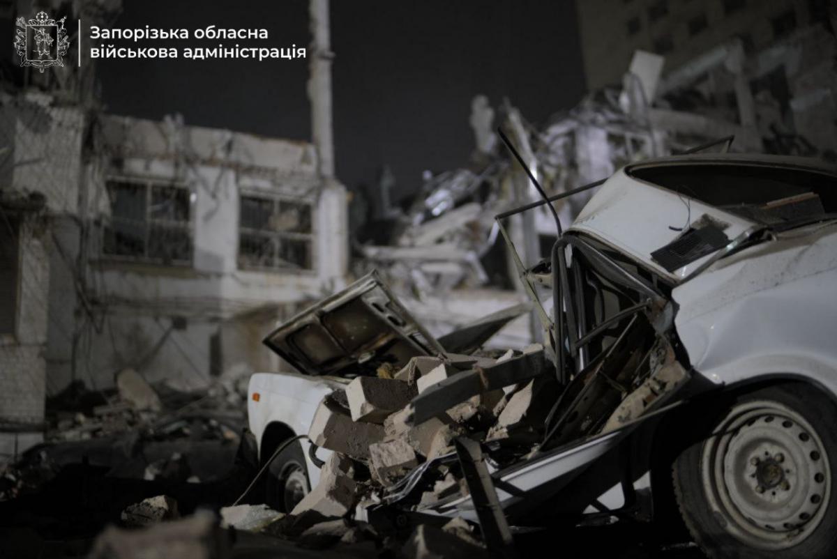 Наслідки удару РФ по Запоріжжю 10 грудня