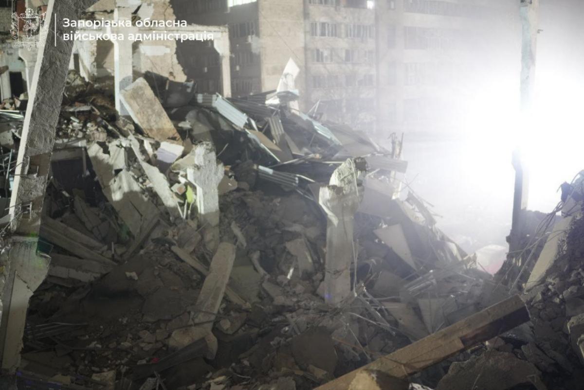 Наслідки удару РФ по Запоріжжю 10 грудня