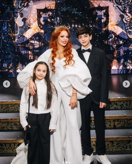 Анастасія Стоцька з дітьми Анастасія Стоцька з дітьми