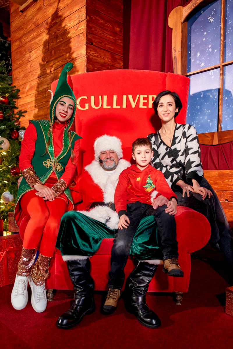 Магія Різдва: у ТРЦ Gulliver відкрили 
