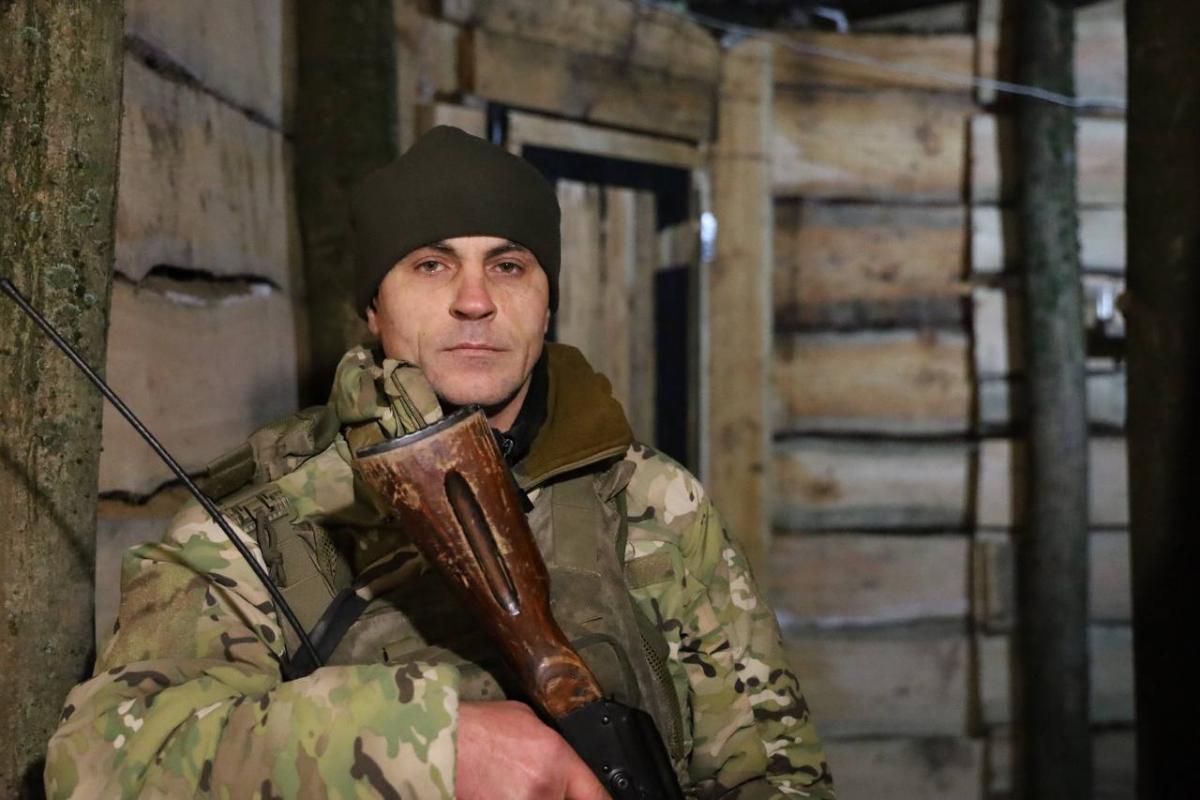 Забезпечення підрозділів озброєнням в пріоритеті: деталі візиту Сергія Дейнеко на кордон з росією