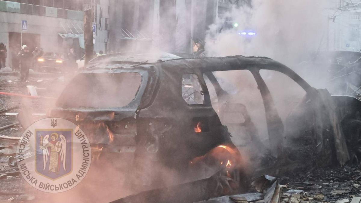 Наслідки ракетного удару РФ по Києву 20 грудня 2024 Наслідки ракетного удару РФ по Києву 20 грудня 2024