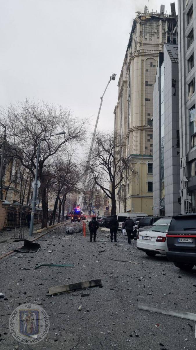 Наслідки ракетного удару РФ по Києву 20 грудня 2024 Наслідки ракетного удару РФ по Києву 20 грудня 2024