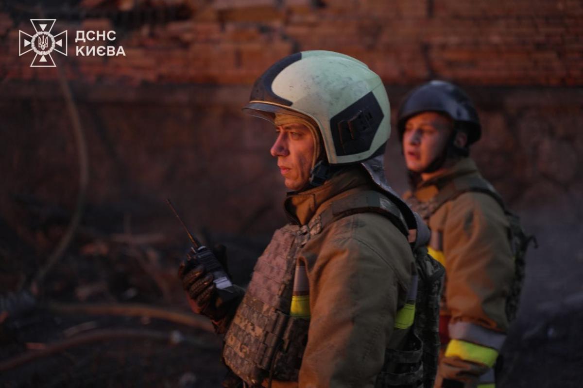 Наслідки ракетного удару РФ по Києву 20 грудня 2024 Наслідки ракетного удару РФ по Києву 20 грудня 2024