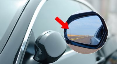 Вводять водіїв в оману: для чого потрібні чорні смуги на дзеркалах авто