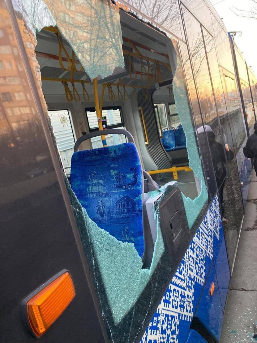 Наслідки атаки РФ на Київ 1 січня 2025 Наслідки атаки РФ на Київ 1 січня 2025