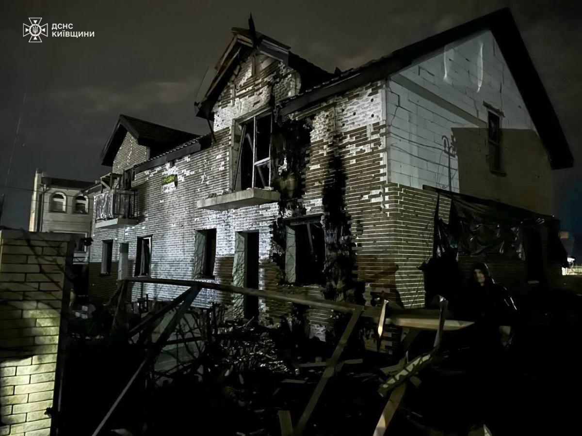 Наслідки дронової атаки РФ на Київщину 3 січня 2025