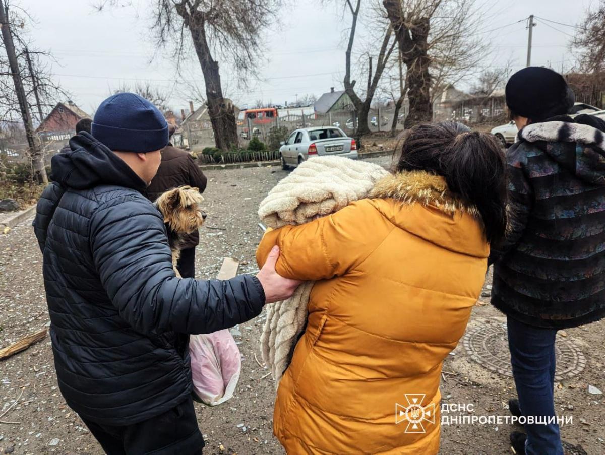 Російська армія вдарила по Кривому Рогу ракетами, балістикою. Російська армія вдарила по Кривому Рогу ракетами, балістикою.