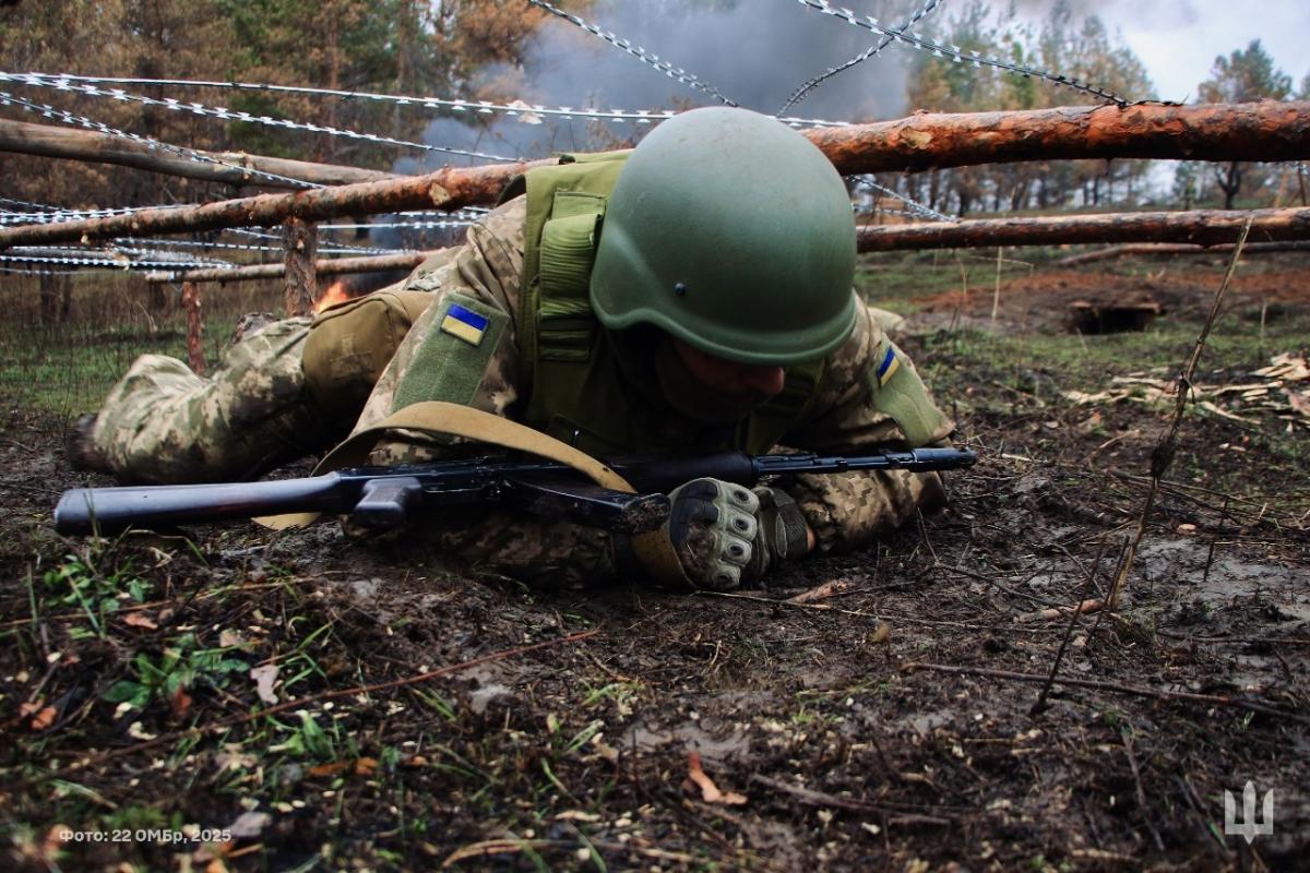 Заморозка війни по нинішній лінії фронту, на думку Огризка, сьогодні є прийнятним для України варіантом Заморозка війни по нинішній лінії фронту, на думку Огризка, сьогодні є прийнятним для України варіантом