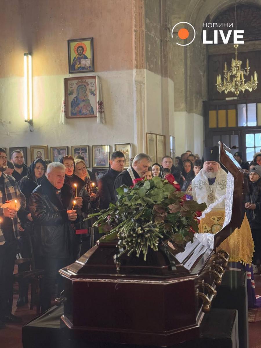 Анну Жук поховали в Харкові