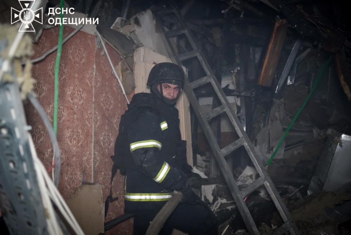 Наслідки удару РФ по центру Одеси