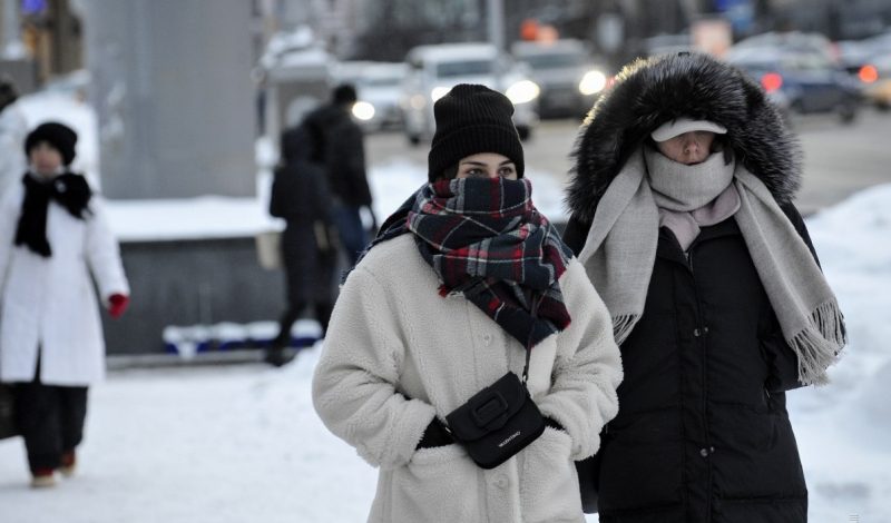 Влупить -5, сніг буде навіть у Києві: синоптики попередили про похолодання