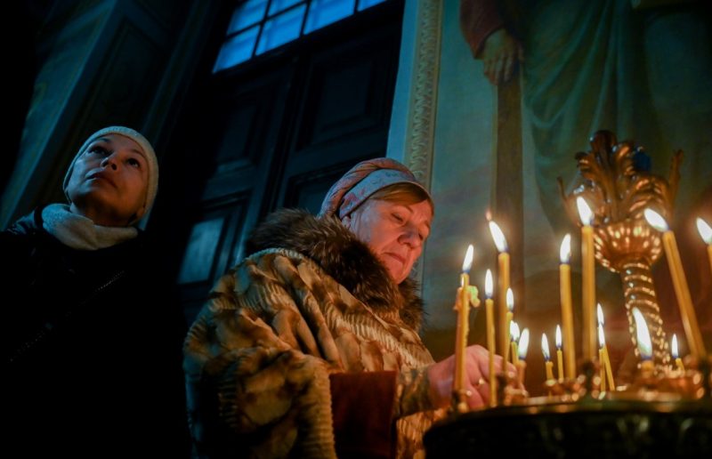 В семью придет беда: куда нельзя смотреть 23 января - приметы