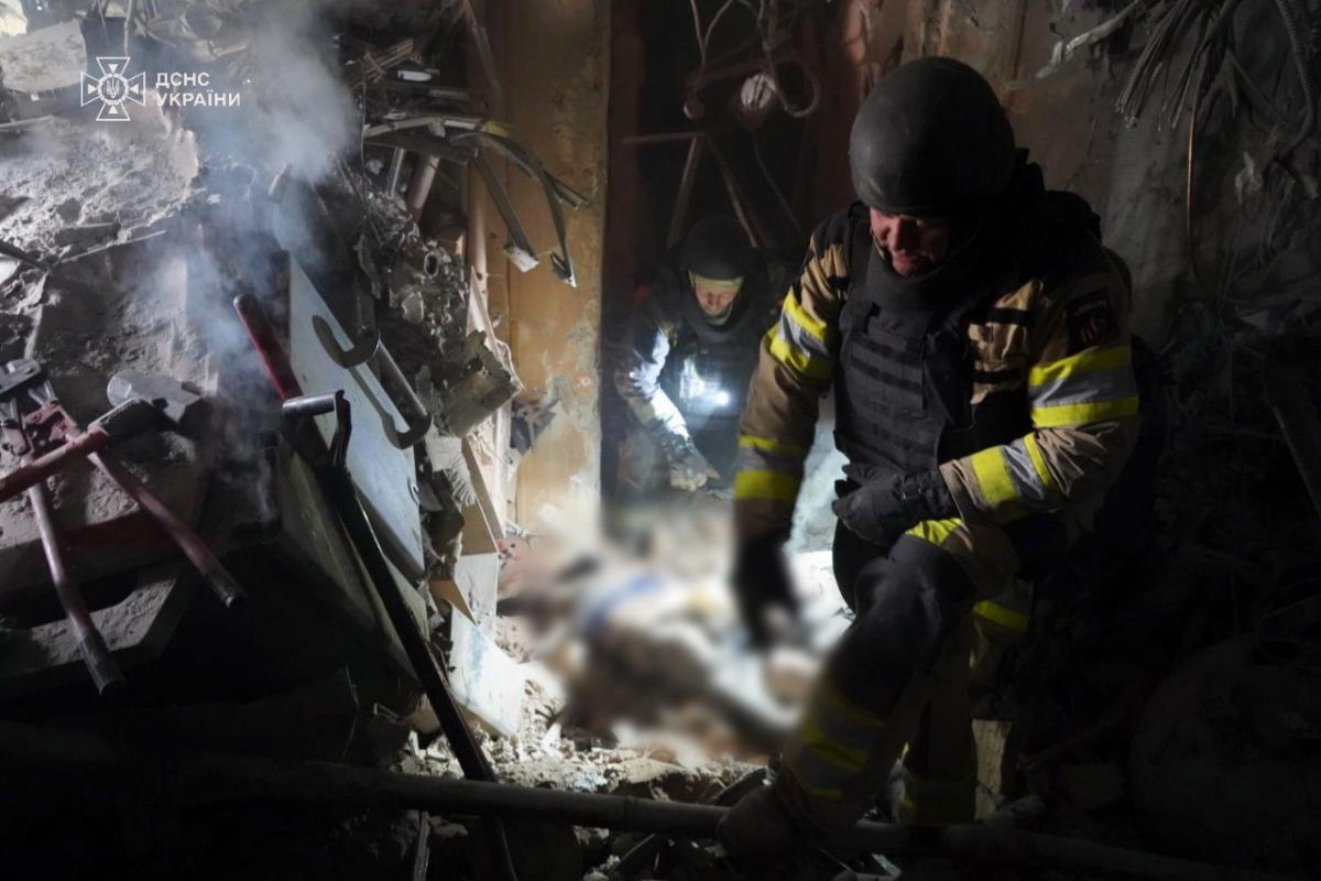 Наслідки удару РФ по Ізюму 4 лютого