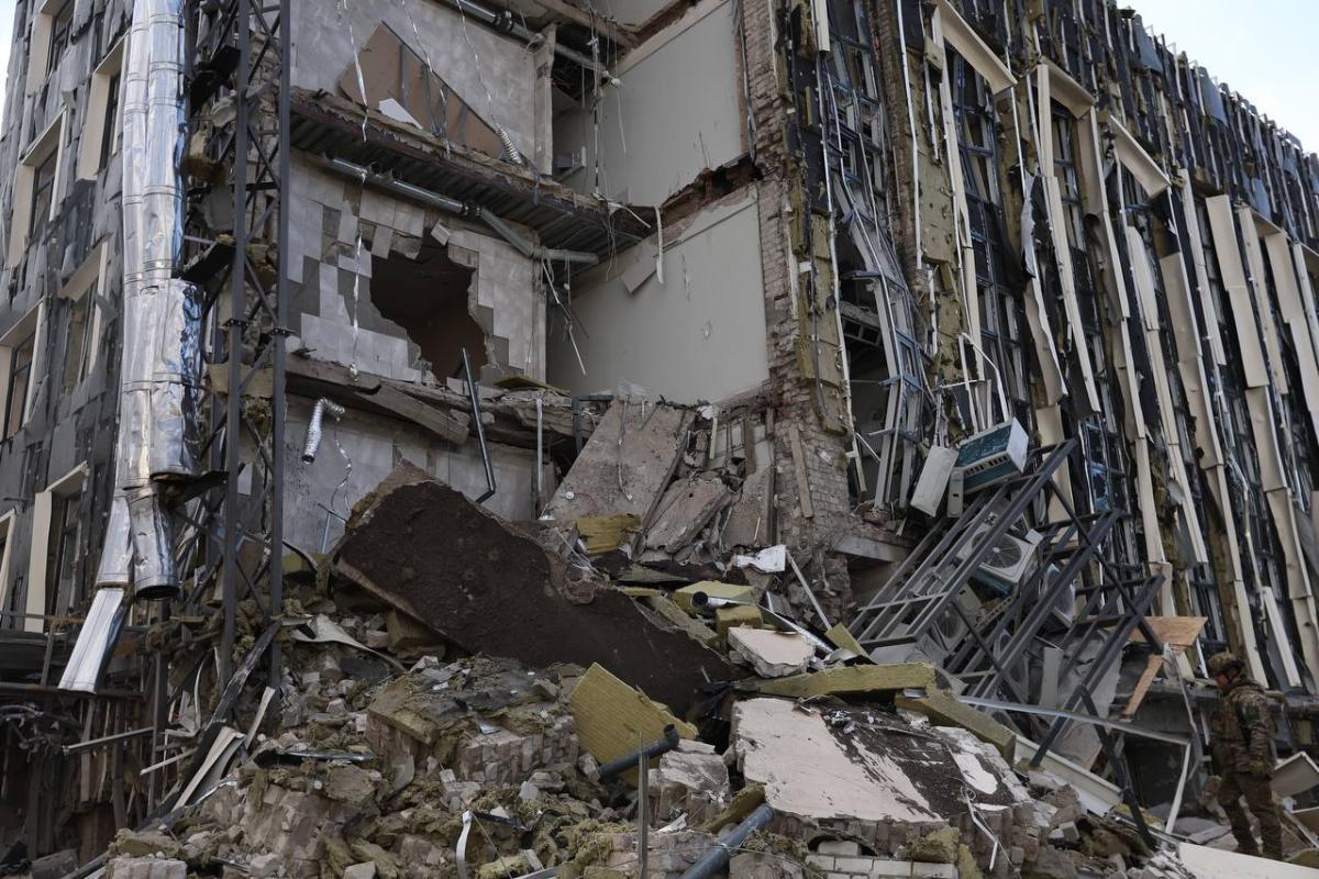 Наслідки удару РФ по Ізюму 4 лютого