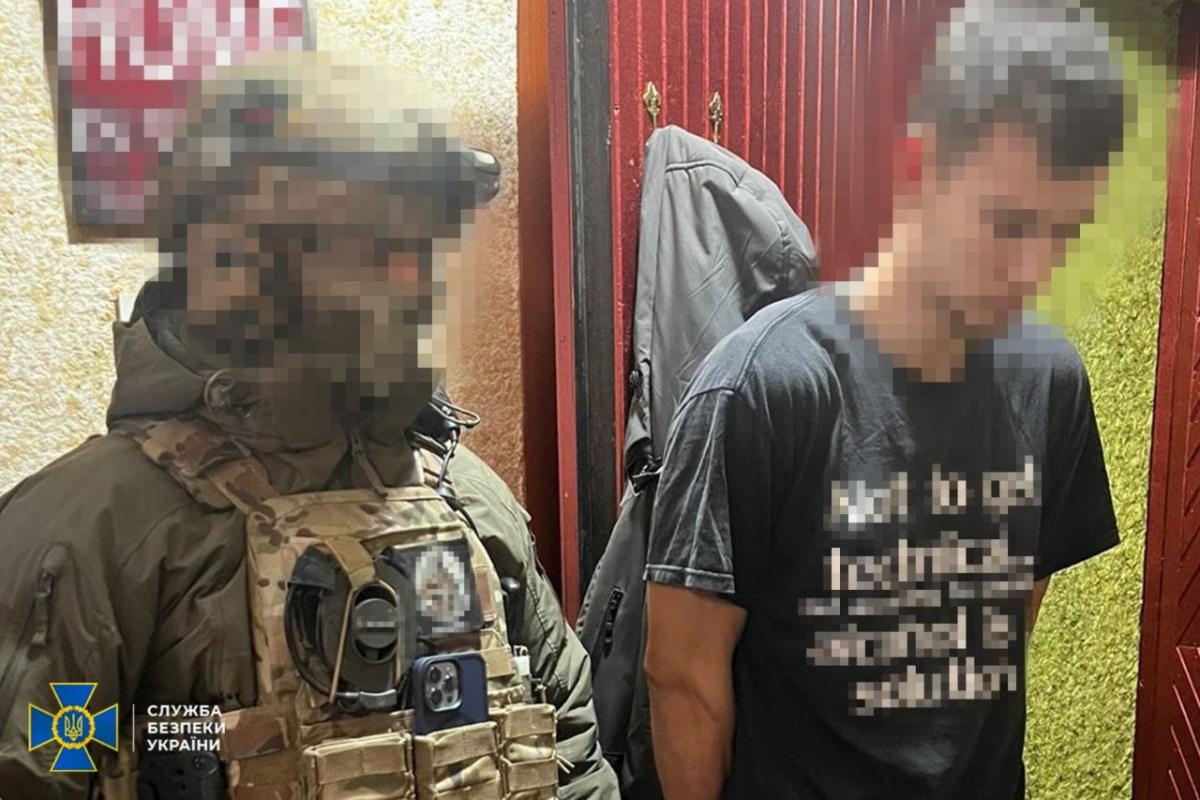 Підозрювані в підриві ТЦК