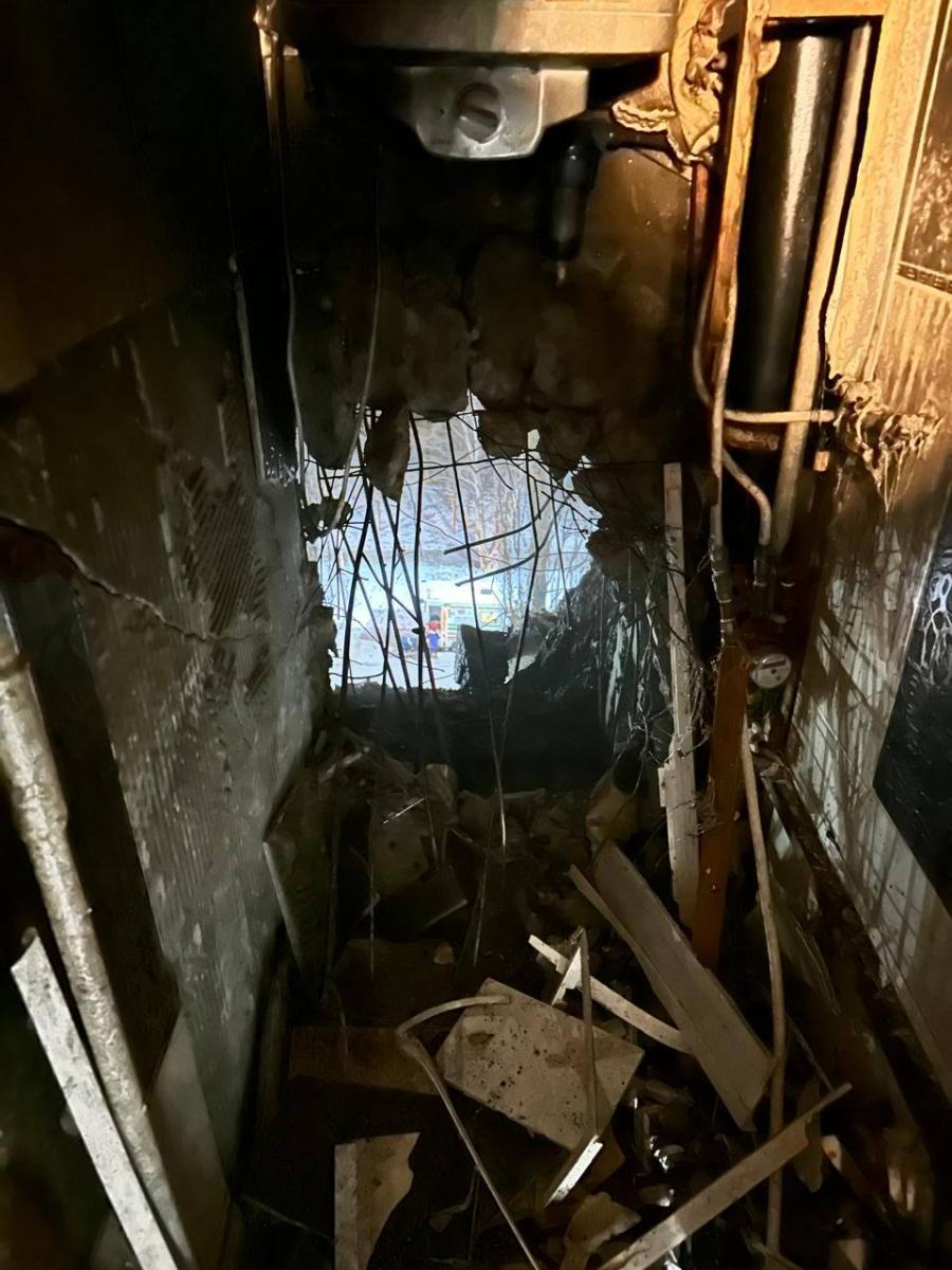 У Кіровоградській області дрон РФ влучив у багатоповерхівку