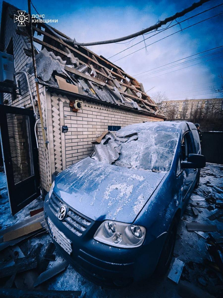 Наслідки удару РФ по Київщині в ніч на 20 лютого 2025 Наслідки удару РФ по Київщині в ніч на 20 лютого 2025