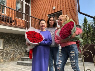 Тоня Матвієнко з мамою та донькою Тоня Матвієнко з мамою та донькою