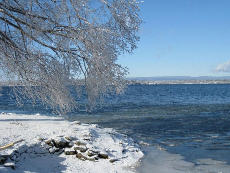 В Україну повернеться сніг, але мороз послабшає: названо дату потепління