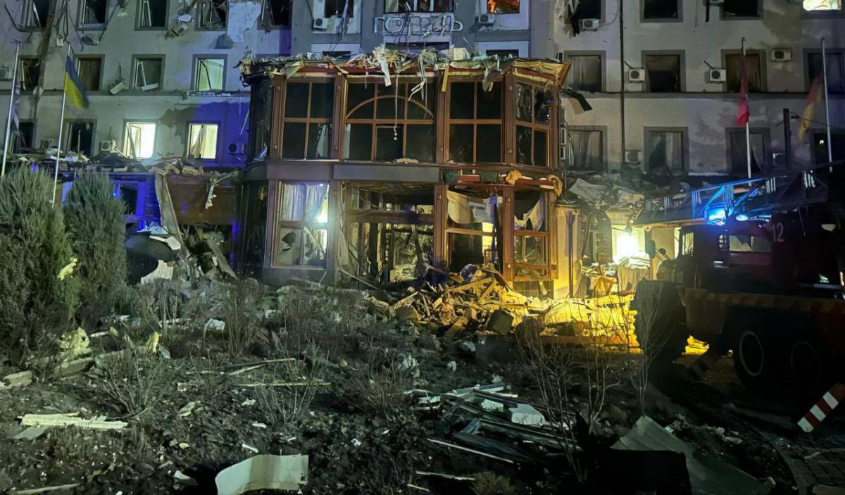 Ракетный удар по Кривому Рогу 