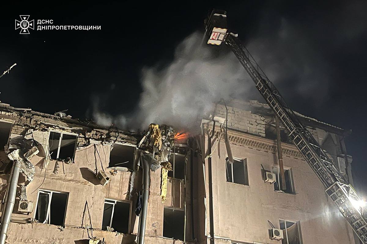 Ракетный удар по Кривому Рогу 