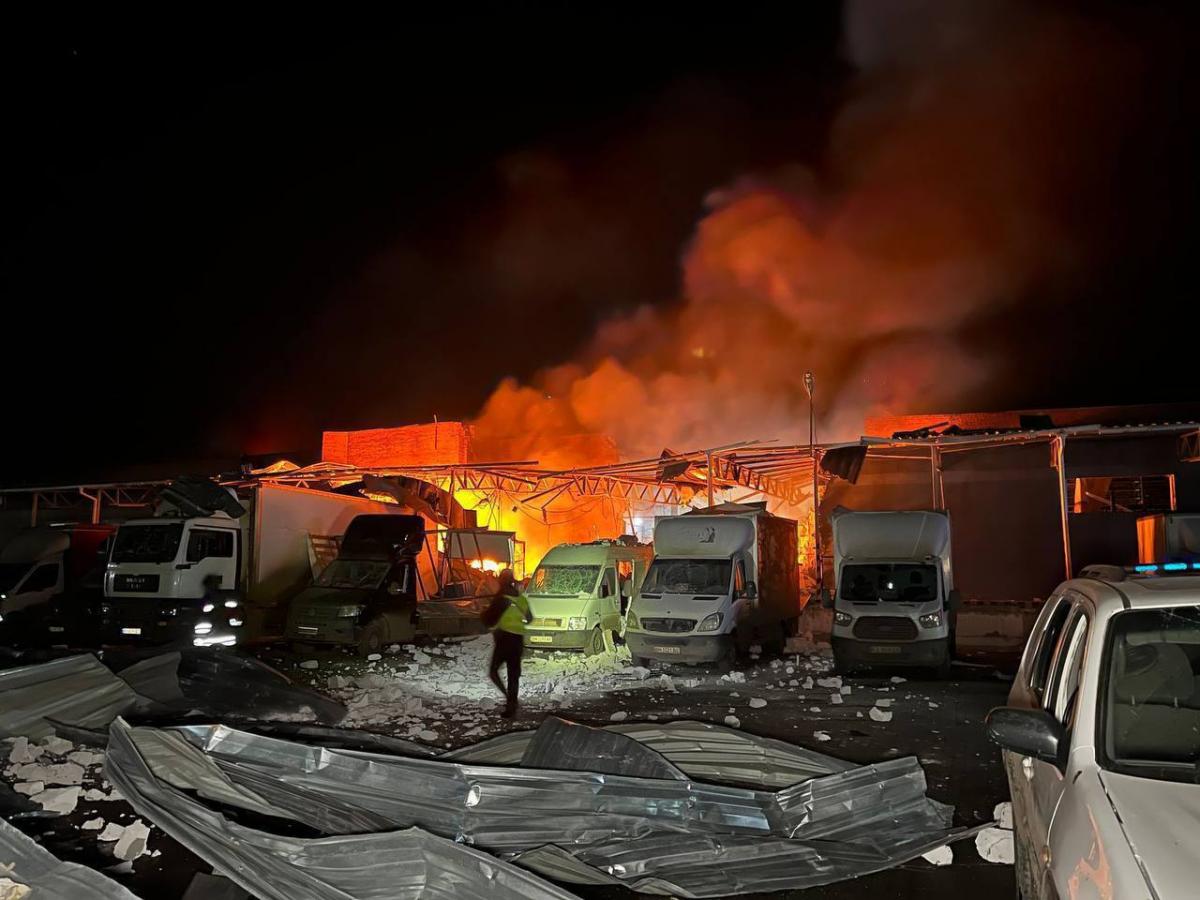 Удар по терминалу Новой почты в Сумах