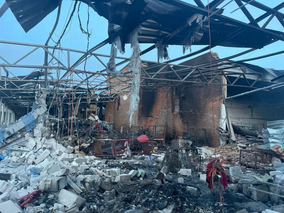 Удар по терминалу Новой почты в Сумах