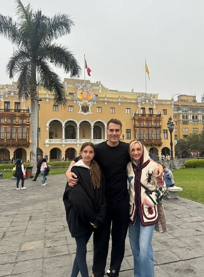 Крістіна Орбакайте багато подорожує з донькою та чоловіком Крістіна Орбакайте багато подорожує з донькою та чоловіком