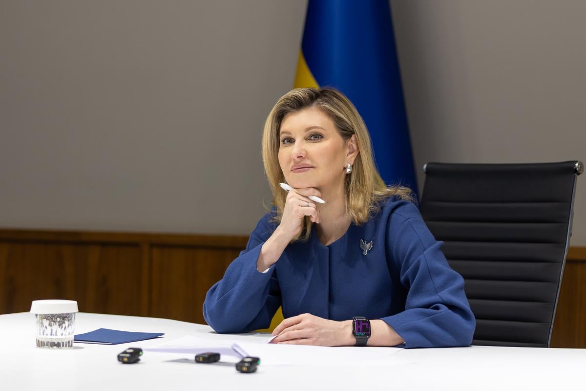 Олена Зеленська вражає своїм стилем Олена Зеленська вражає своїм стилем
