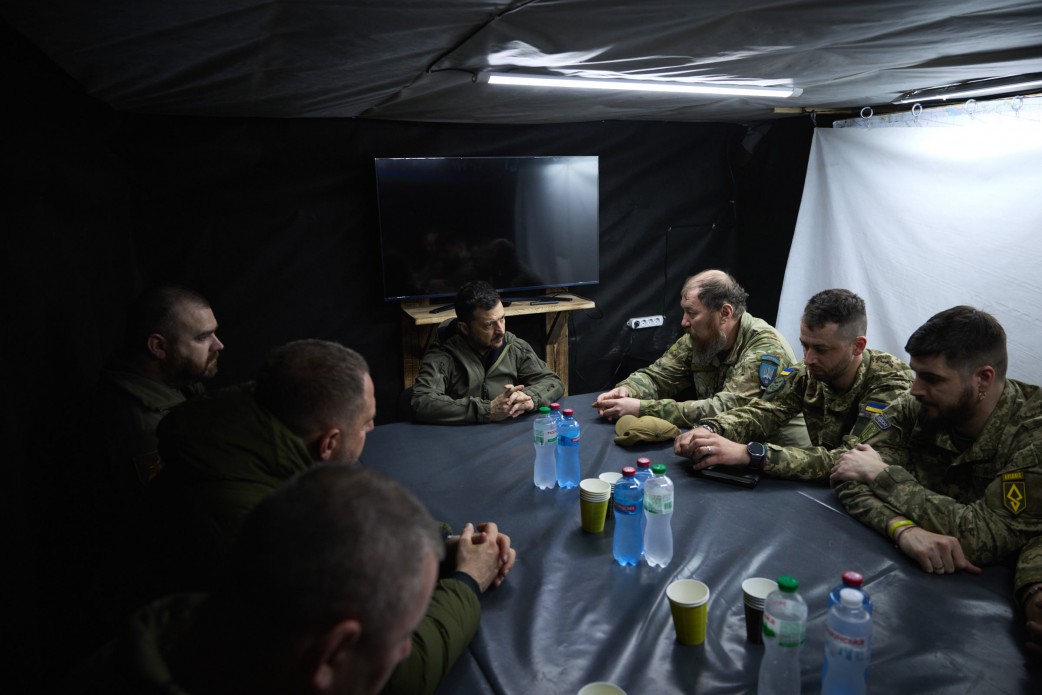 Поїздка Зеленського на Харківщину і Донеччину Поїздка Зеленського на Харківщину і Донеччину