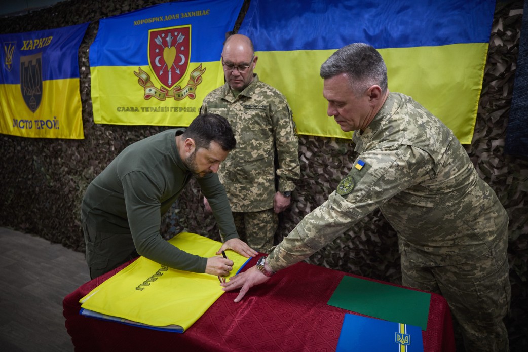Поїздка Зеленського на Харківщину і Донеччину Поїздка Зеленського на Харківщину і Донеччину