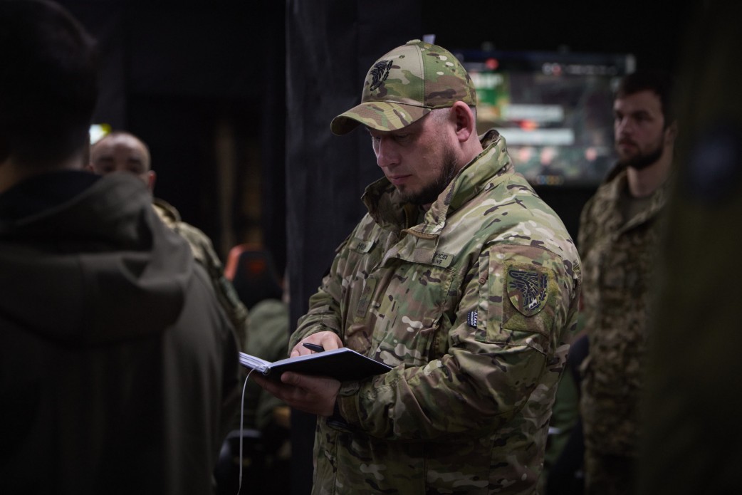 Поїздка Зеленського на Харківщину і Донеччину Поїздка Зеленського на Харківщину і Донеччину